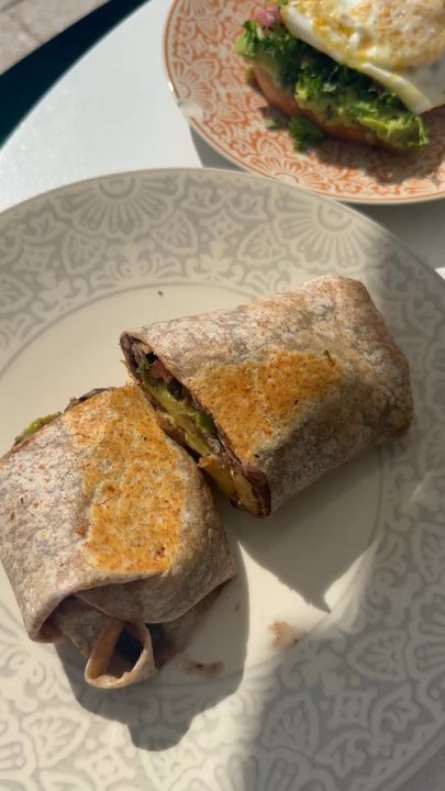 Raw and Juicy - Coffee & Tea Near Me - Alys Beach, Florida