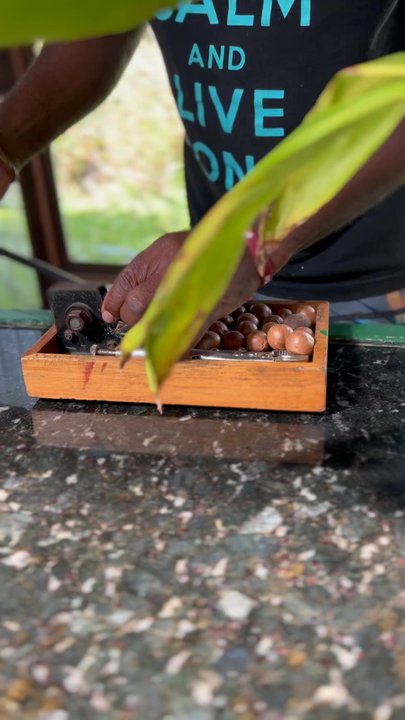 Ailani Orchards - Coffee & Tea Near Me - Hawaii, Hawaii