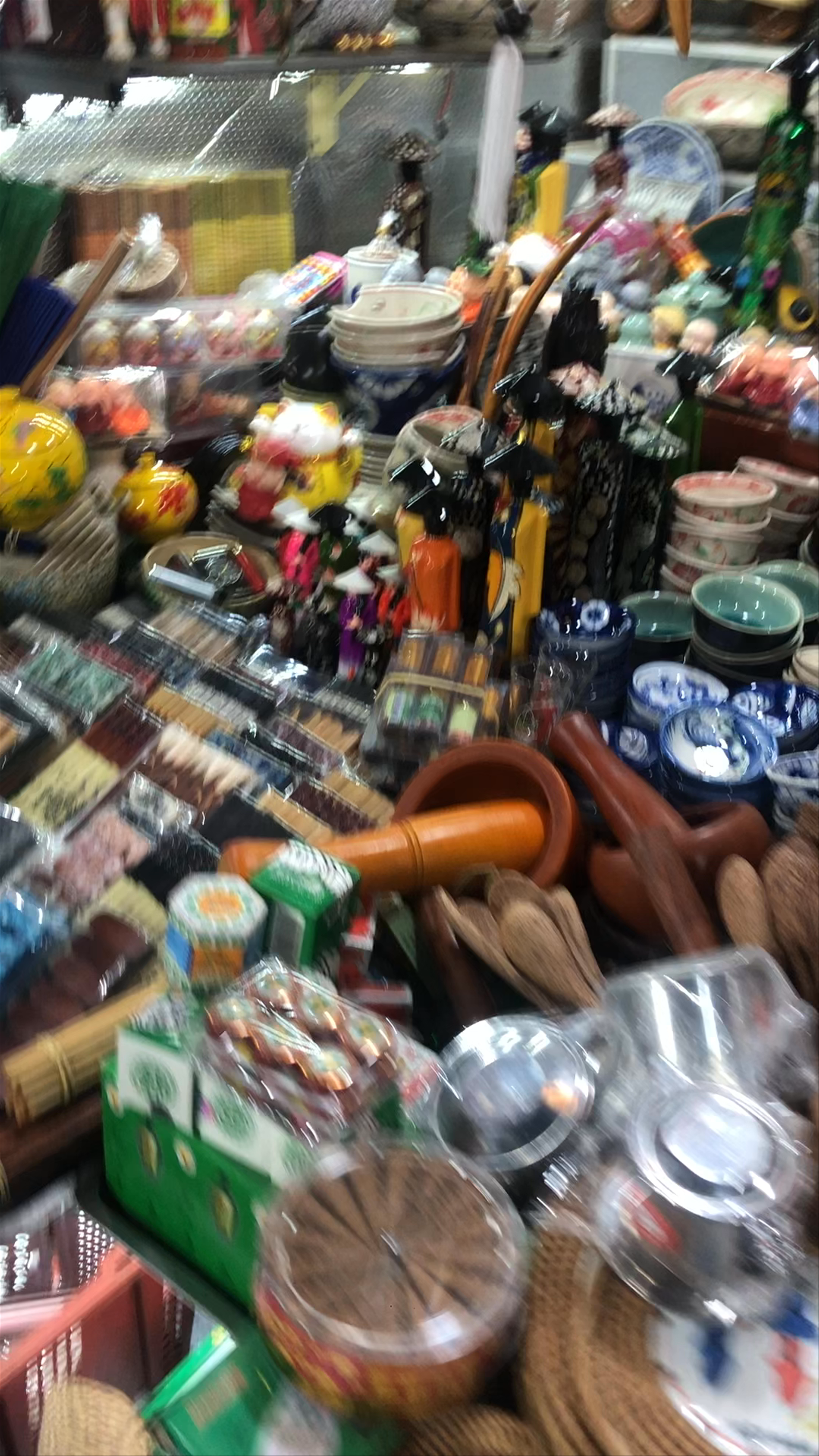 Hoi An Market: Vibrant Local Treasures in Vietnam's Historic Town
