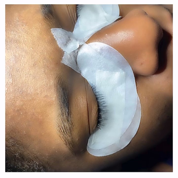 Lash Vibrations - Before and After Volume Glam Set - Eyelash Service Near Me