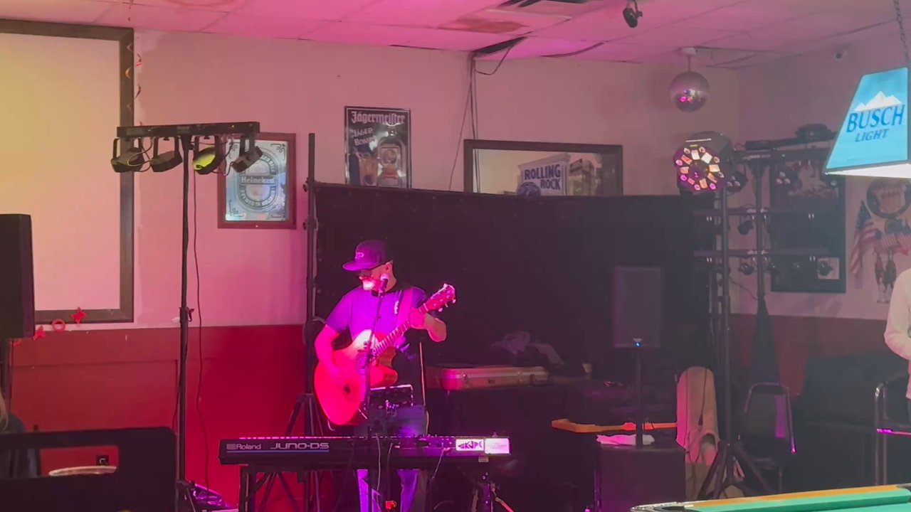 KT's Pub - Live music - Bars Near Me - Plainfield, Indiana