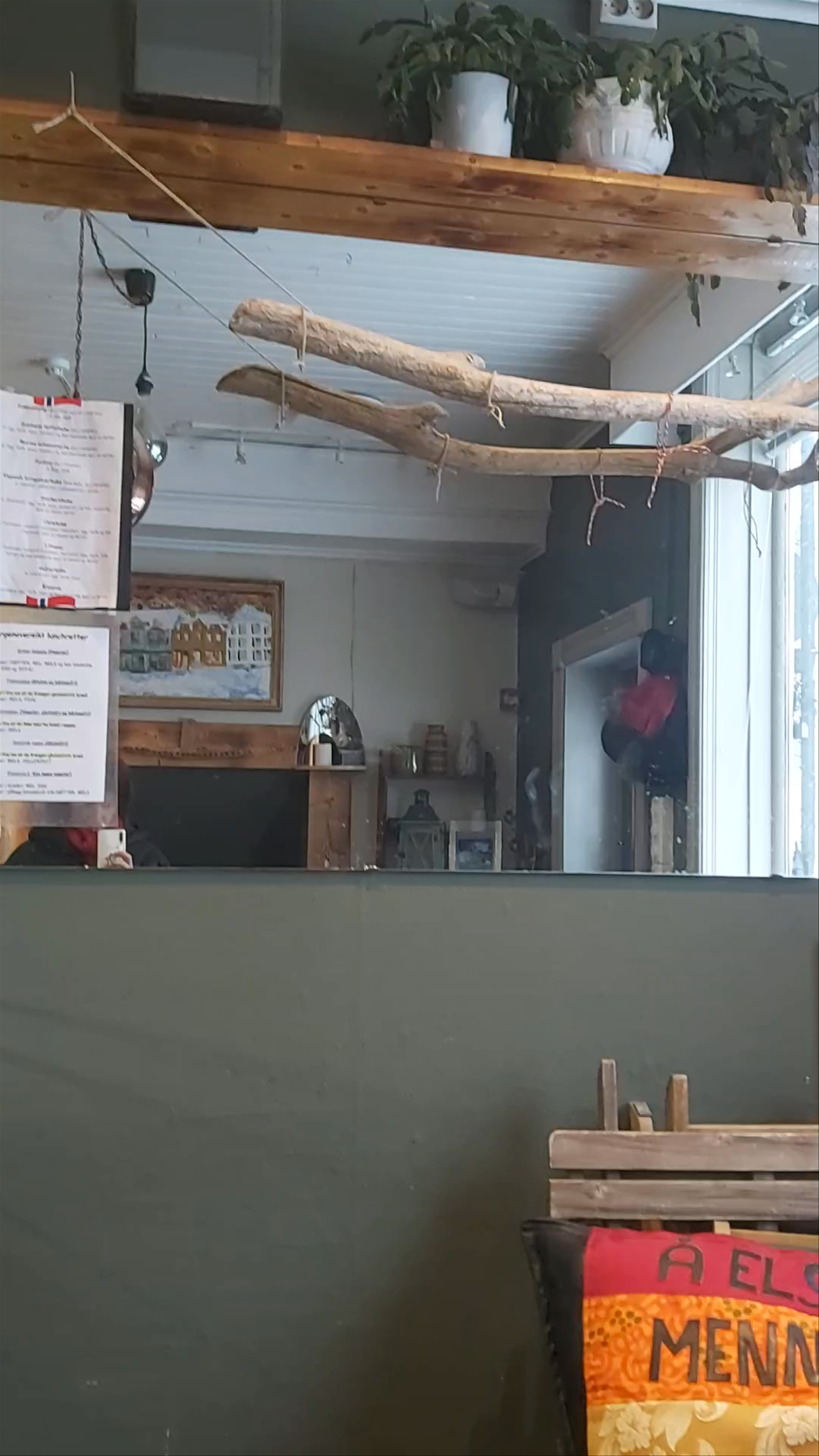 Svermeri Kafé og Redesign: Cozy Nordic Café Experience in Tromsø