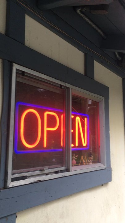 Ocean Grove Lounge - Rainy day in Trinidad ~ Great to stop back into this landmark establishment. - American Near Me - Trinidad, California