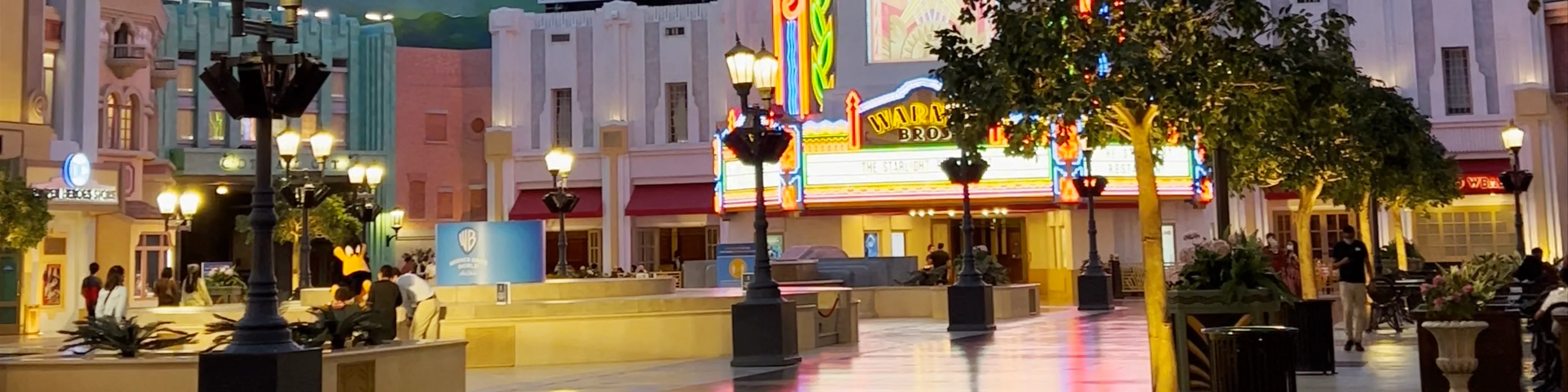 Warner Bros World Abu Dhabi - Abu Dhabi - United Arab Emirates