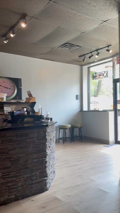 Coco Thai Kitchen - Inside - Thai Near Me - Suffield, Connecticut