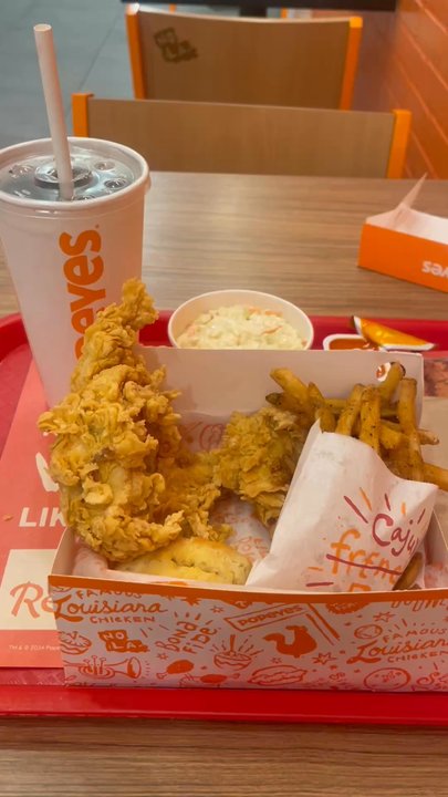 Popeyes - Fast Food Near Me - Burnaby, British Columbia