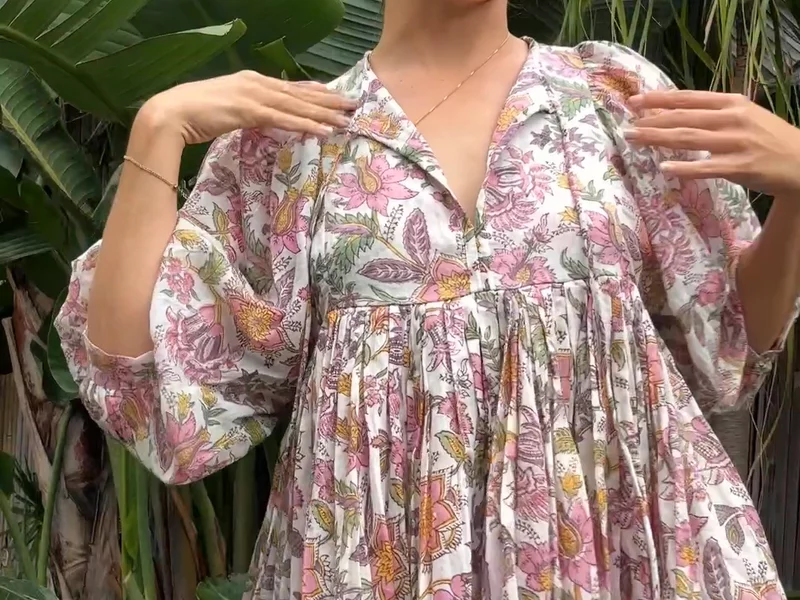 Fashion review - Daughters of India