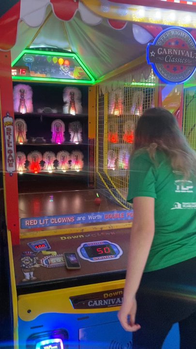 Livingston's Amusements - Pizza Near Me - Sarasota, Florida