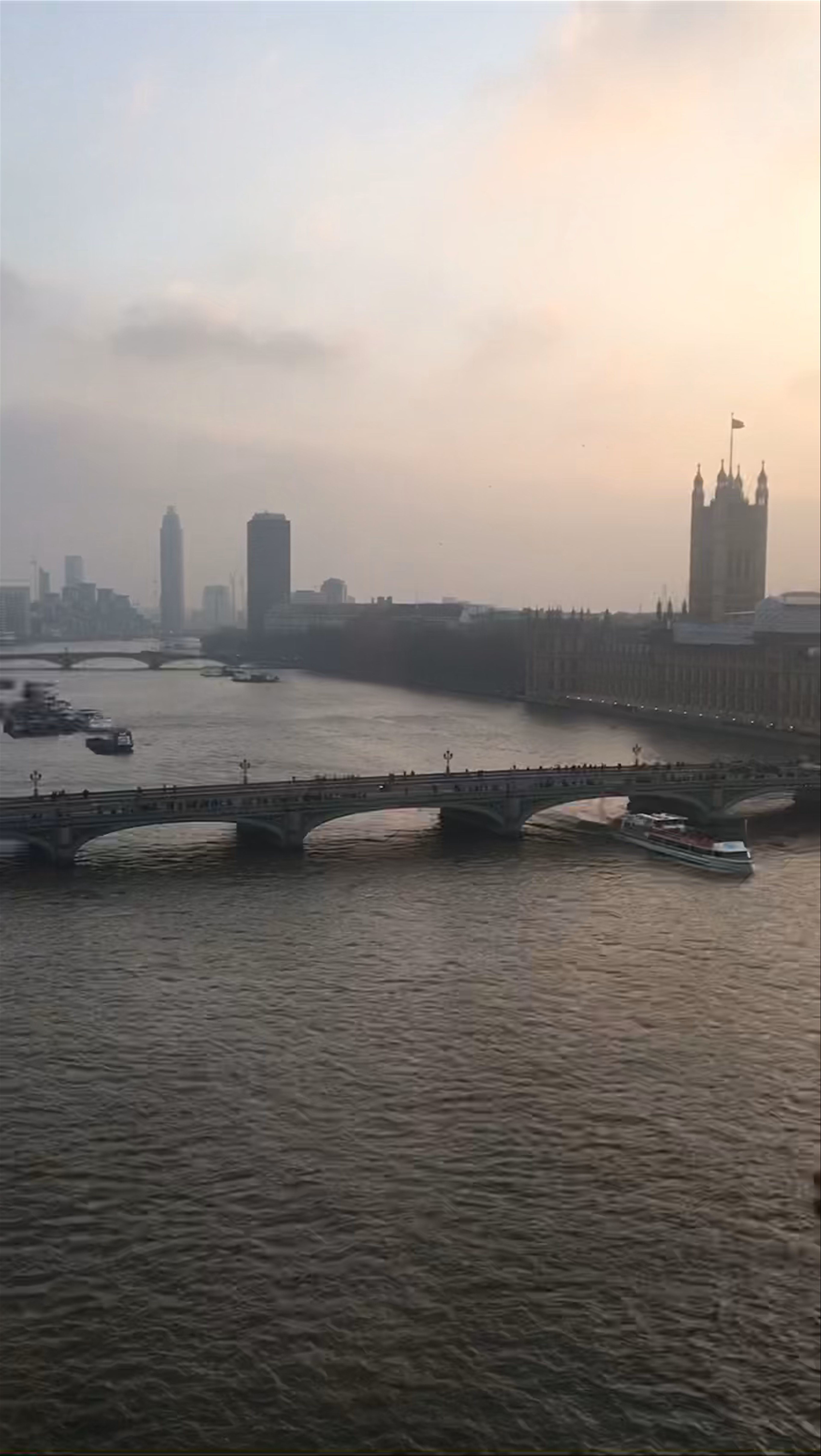 Sunset Views Over the Thames from the London Eye