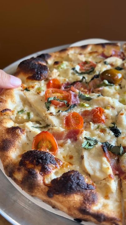 99 Craft Pizza - California Garlic Chicken Pizza - yum! - Pizza Near Me - Fresno, California