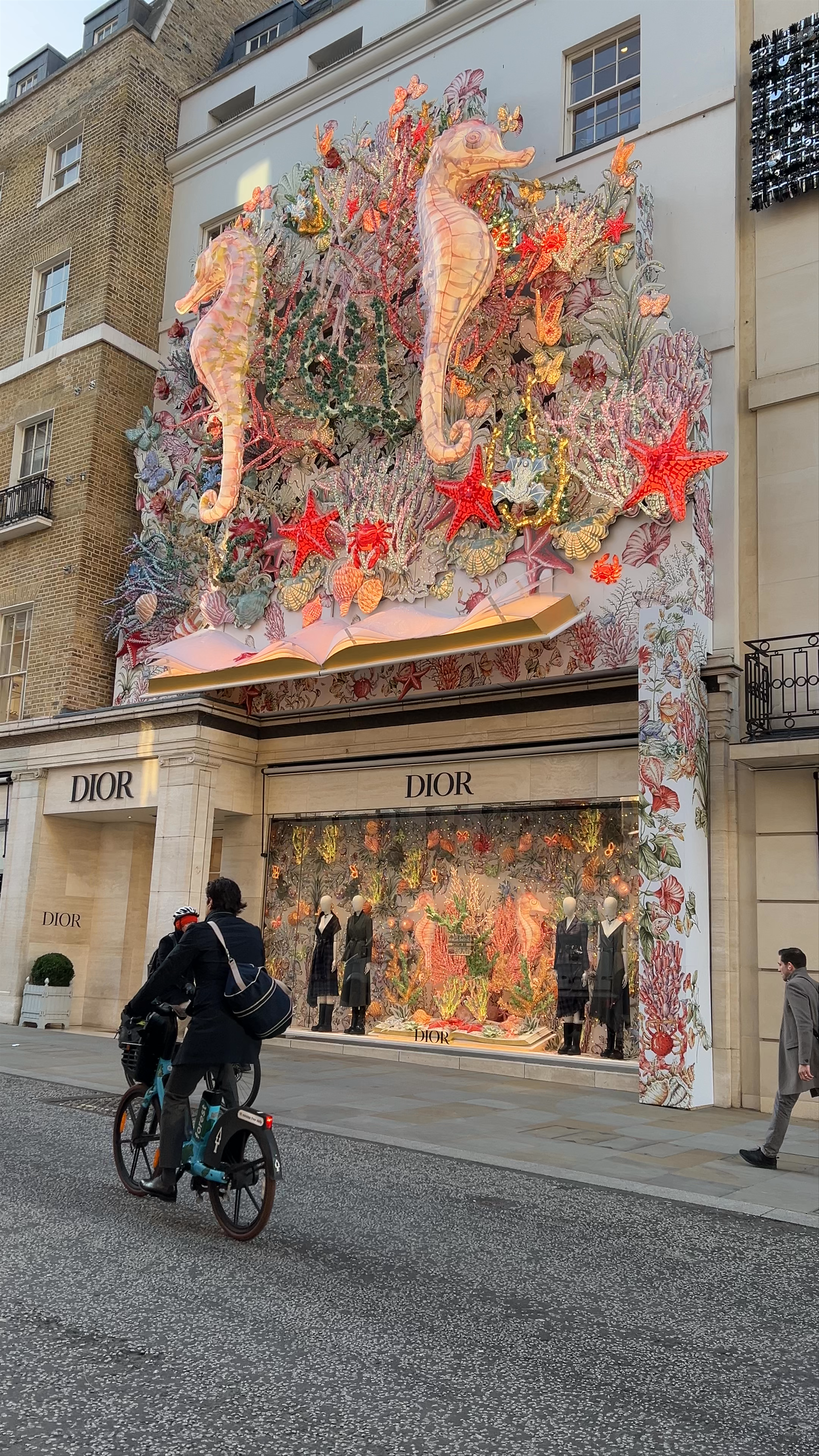 DIOR Stunning Underwater-Themed Window Display on New Bond Street, London