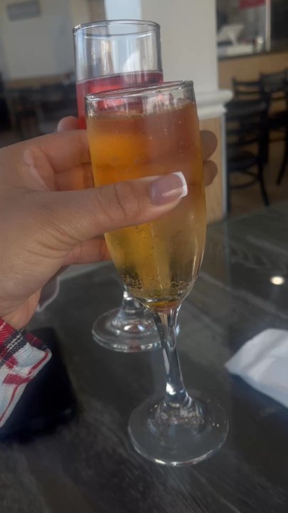 1800 Cafe - Mimosas for only $7.50 and they will have you ordering more! - American Near Me - Concord, California
