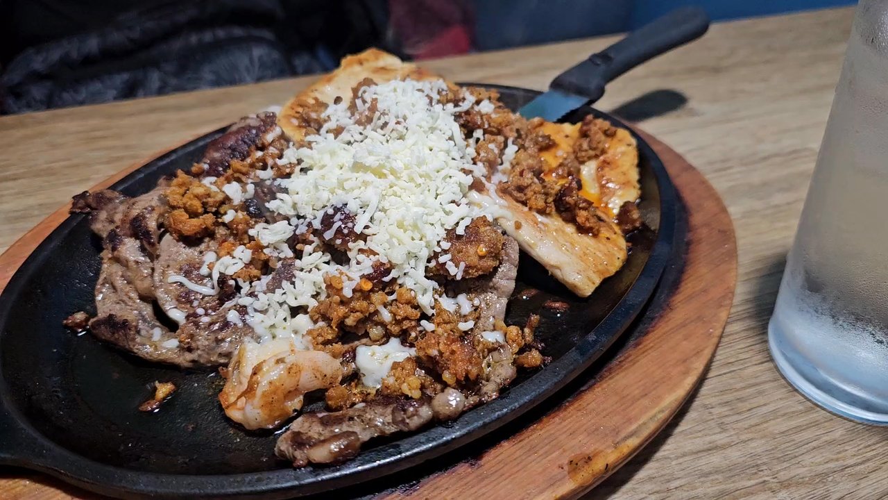 Playa Azul - La Ixtapa - Mexican Near Me - Winston-Salem, North Carolina