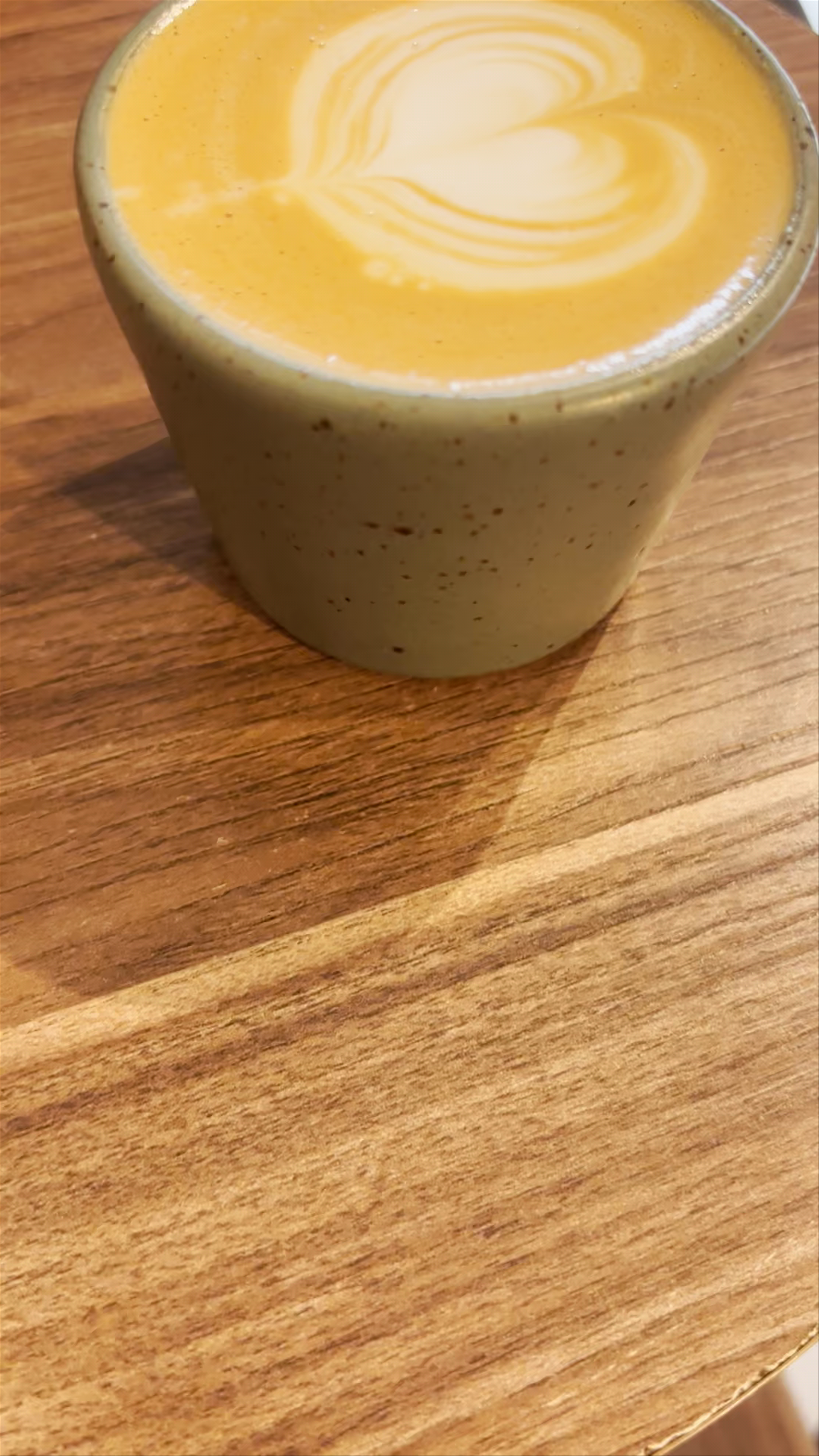 Momentum Café