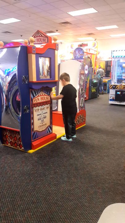 Chuck E. Cheese - Packed house! - Pizza Near Me - Alpharetta, Georgia