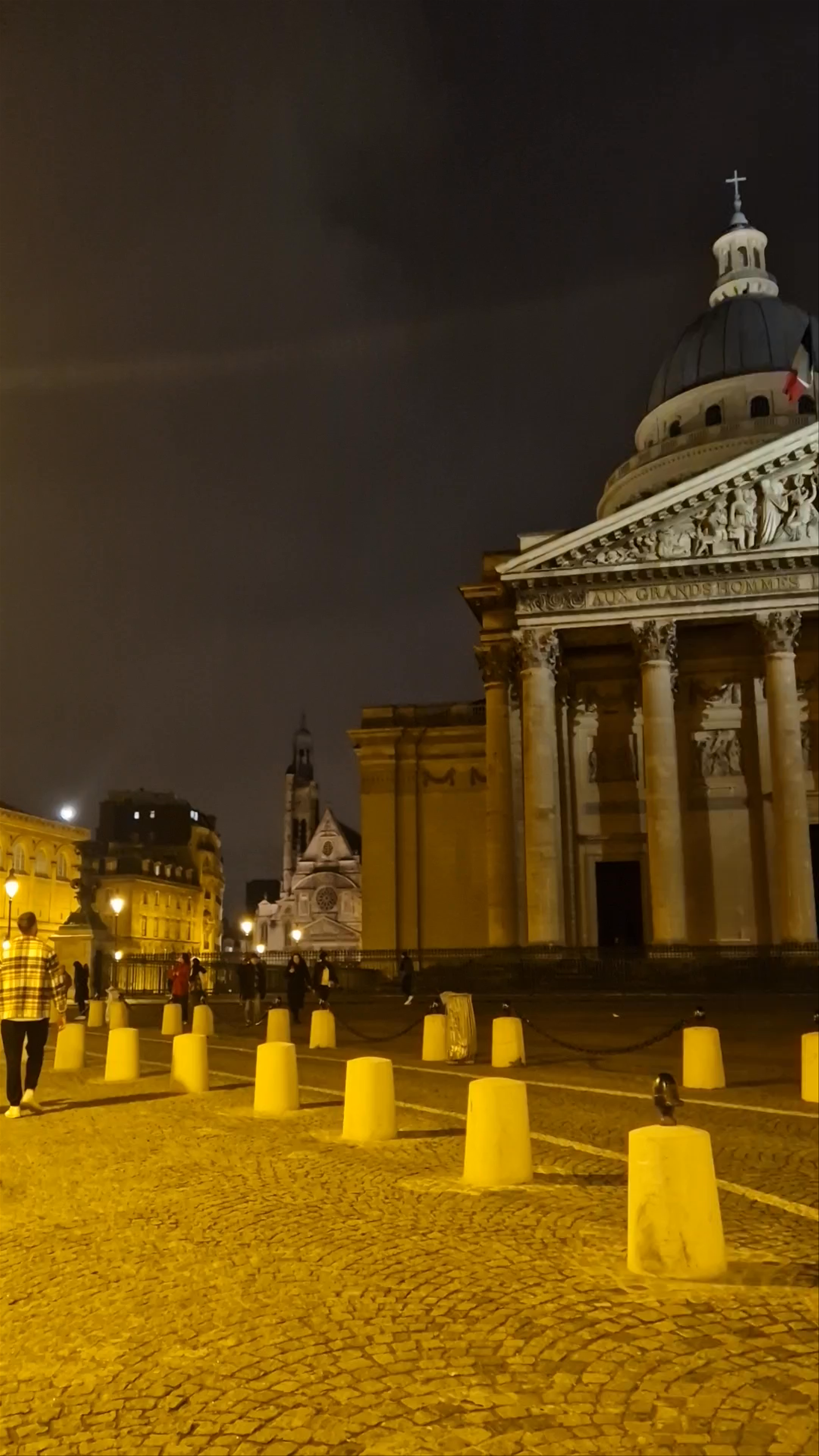 Panthéon at Night: Historic Parisian Majesty
