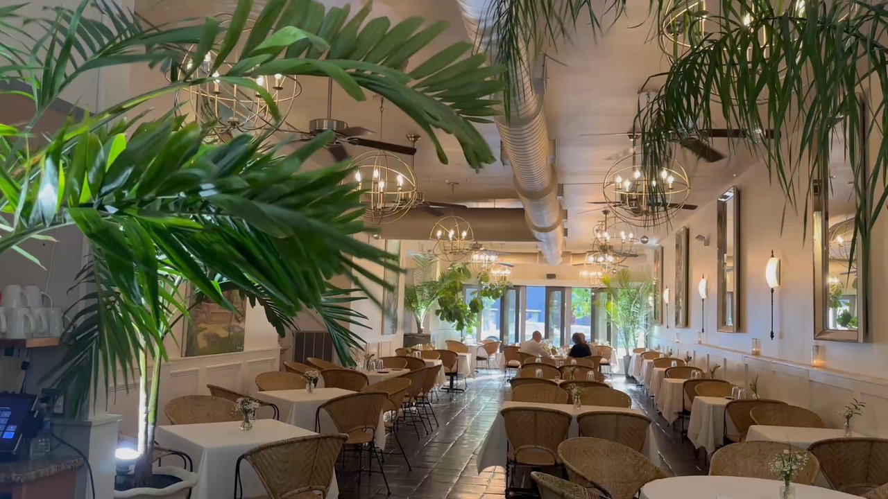 Pasteur - A cool, elegant French colonial atmosphere - Vietnamese Near Me - Chicago, Illinois