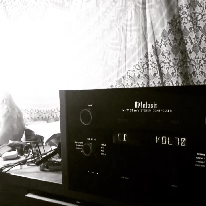 Champlifier Audio Services - Mcintosh mht100 in action - Electronics Repair Near Me - Alameda, California
