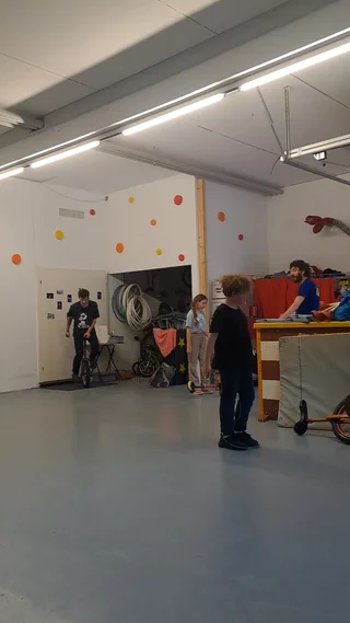 riu submission: combo from RideOne Team vid 2 years ago