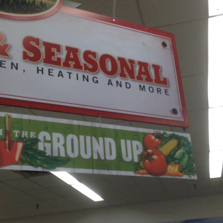 Tractor Supply - Interior - Hardware Stores Near Me - Johnstown, Ohio