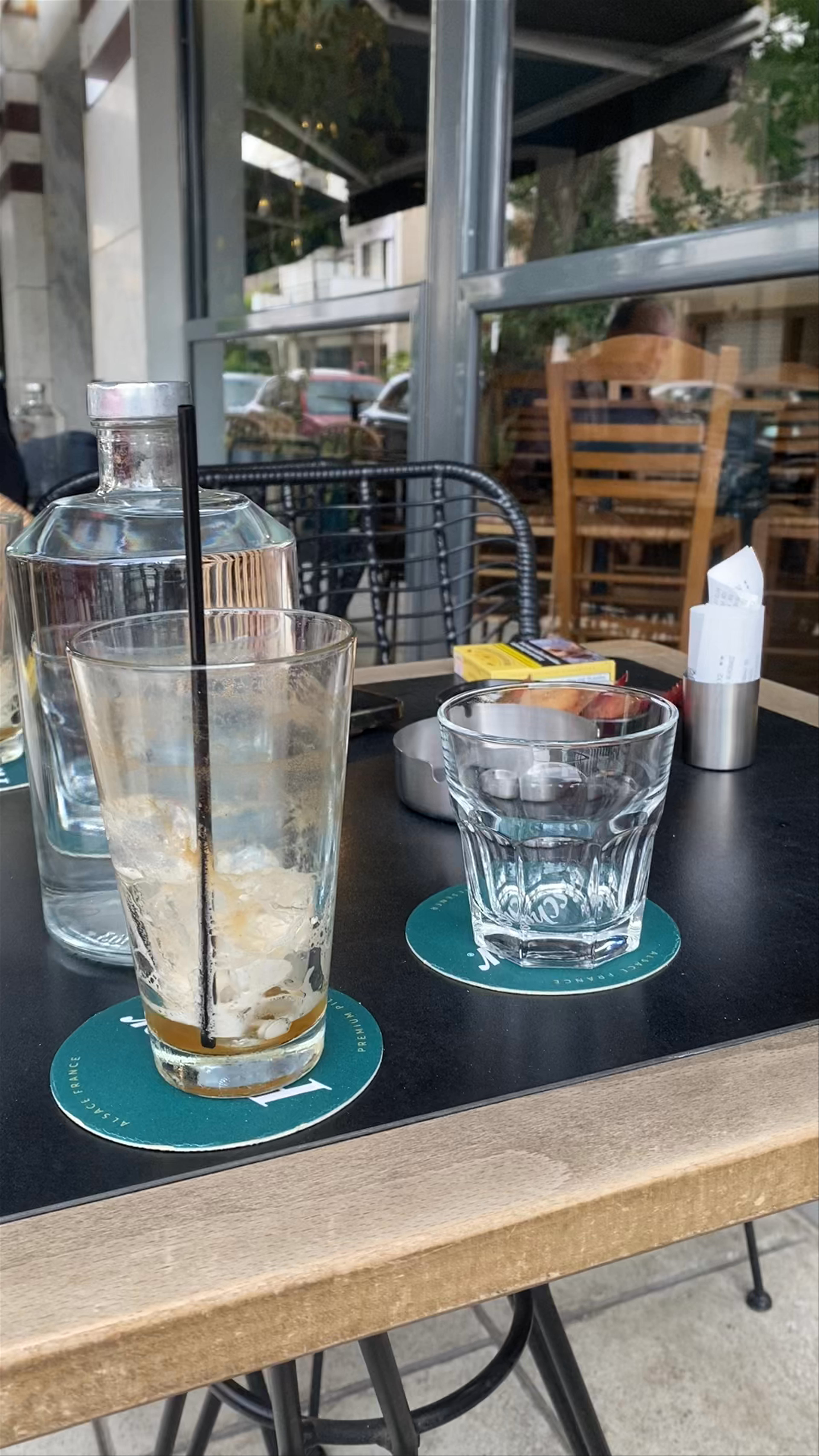 A Tranquil Afternoon at Lykískos Café in Thessaloniki