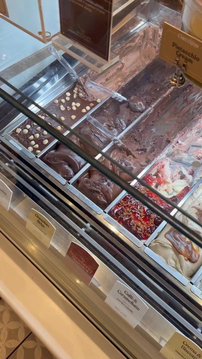 Bacio di Latte - Inside Store - Gelato Near Me - Thousand Oaks, California