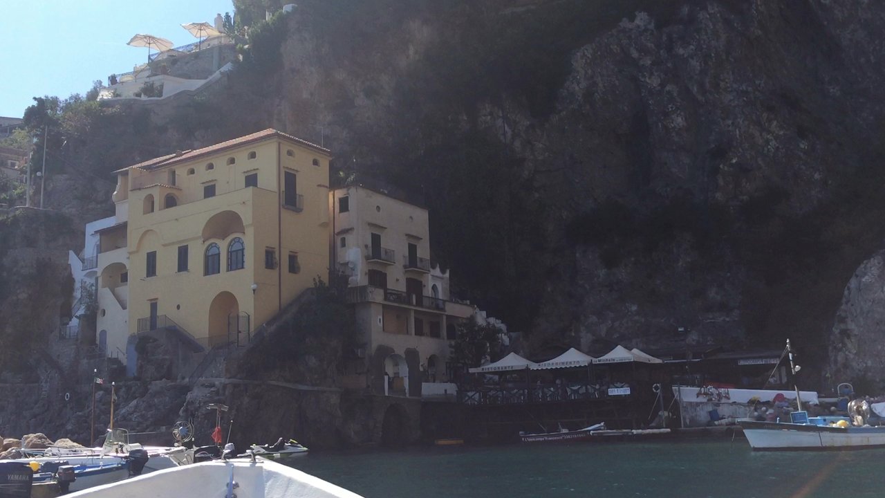 La Tonnarella - Pulling up. - Italian Near Me - Conca dei Marini, SA