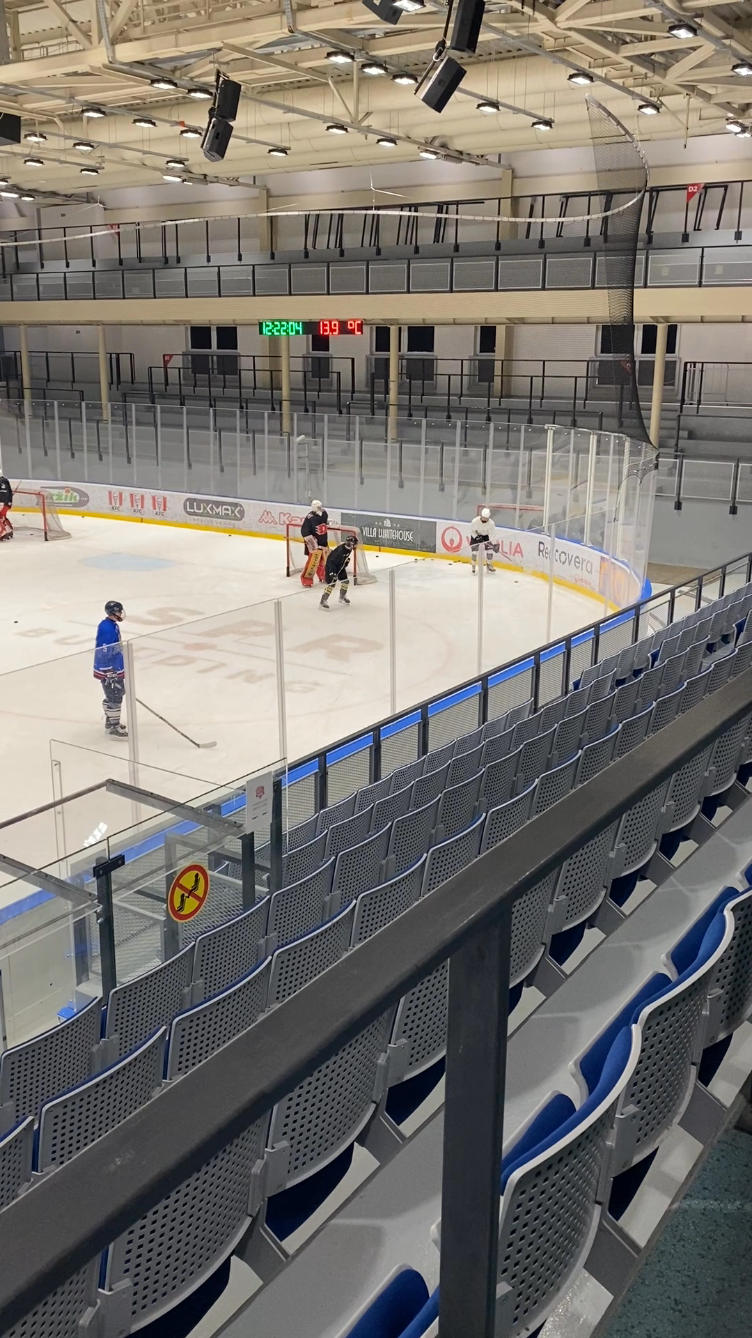 Mathias Zbořil: Skills Training with Coach William Wallen 🇸🇪🏒 (@will2skill)