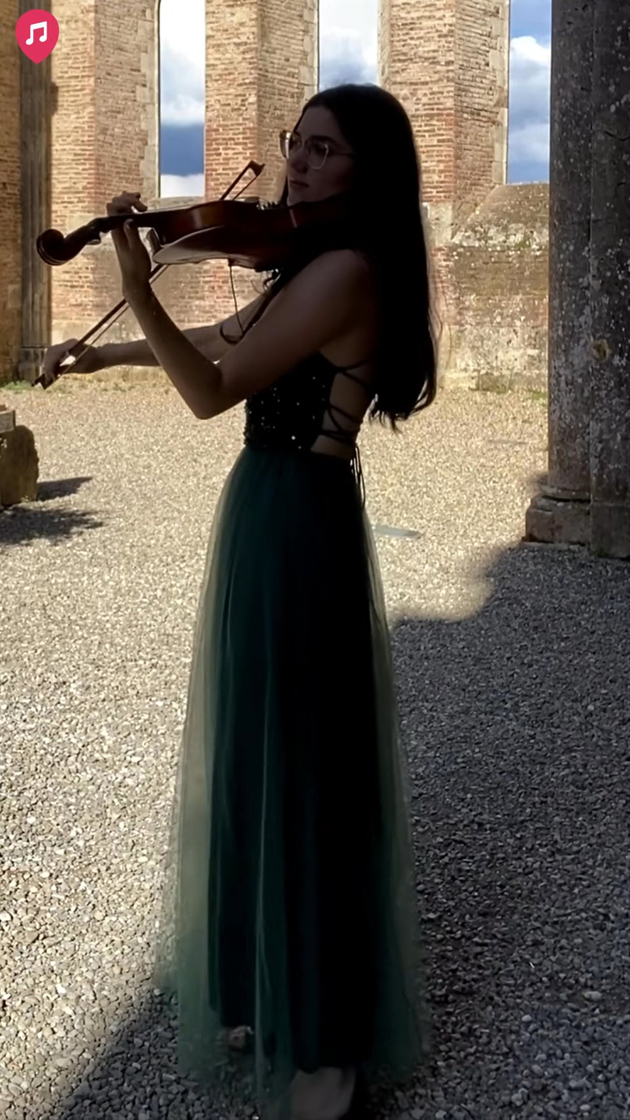 The Ravenna Violinist - Live Showreel - video