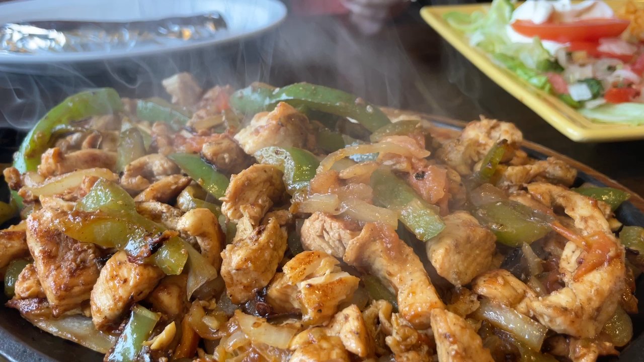 El Rancho Nuevo - Sizzling! - Mexican Near Me - Weldon Spring, Missouri