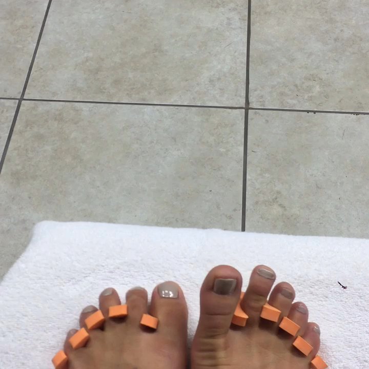 Perfect 10 Nails & Spa - Happy feet - Nail Salons Near Me - Santa Barbara, California