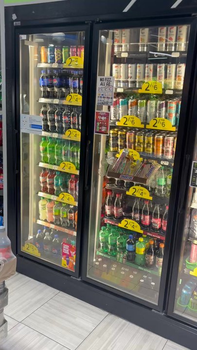Mobil - Large selection of cold beverage items - Gas Stations Near Me - Westmont, Illinois