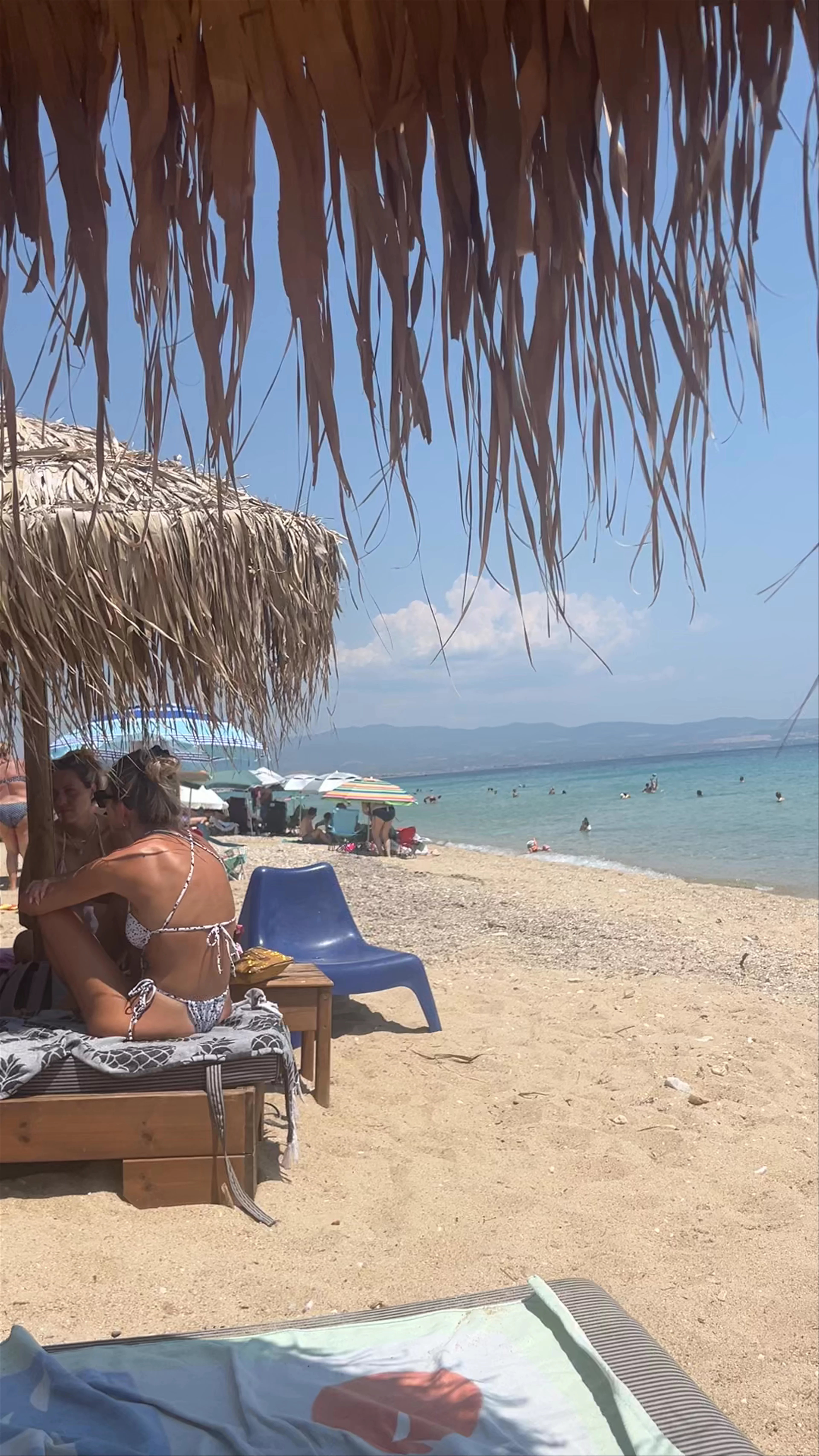 Wet Wet Beach Bar