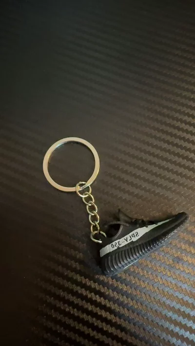 Adidas Yeezy Boost 350 V2 Keychain