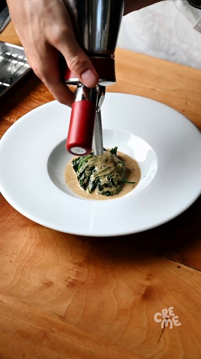 Pomme Anna with Spinach & Truffle