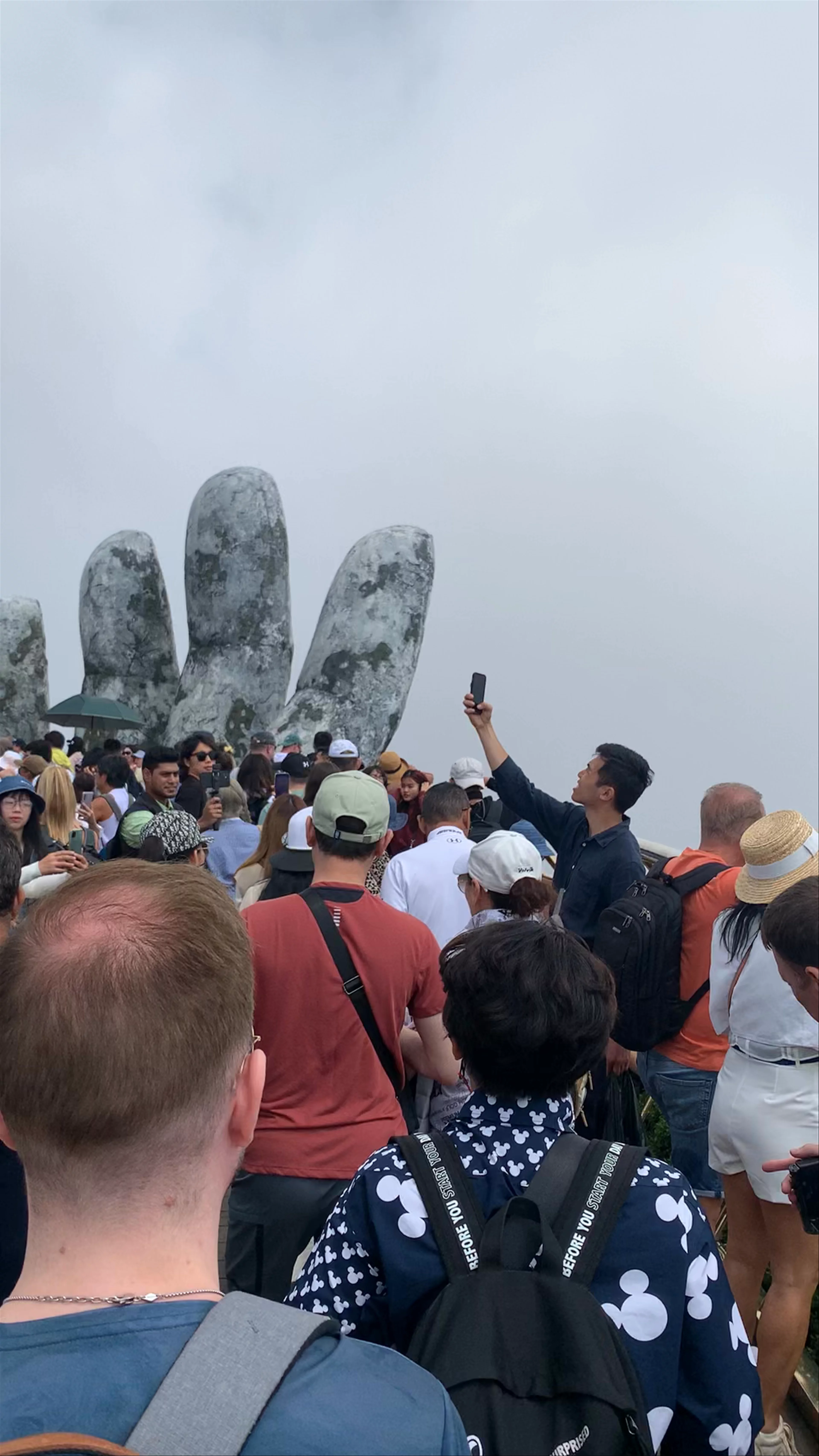 Golden Hands Bridge