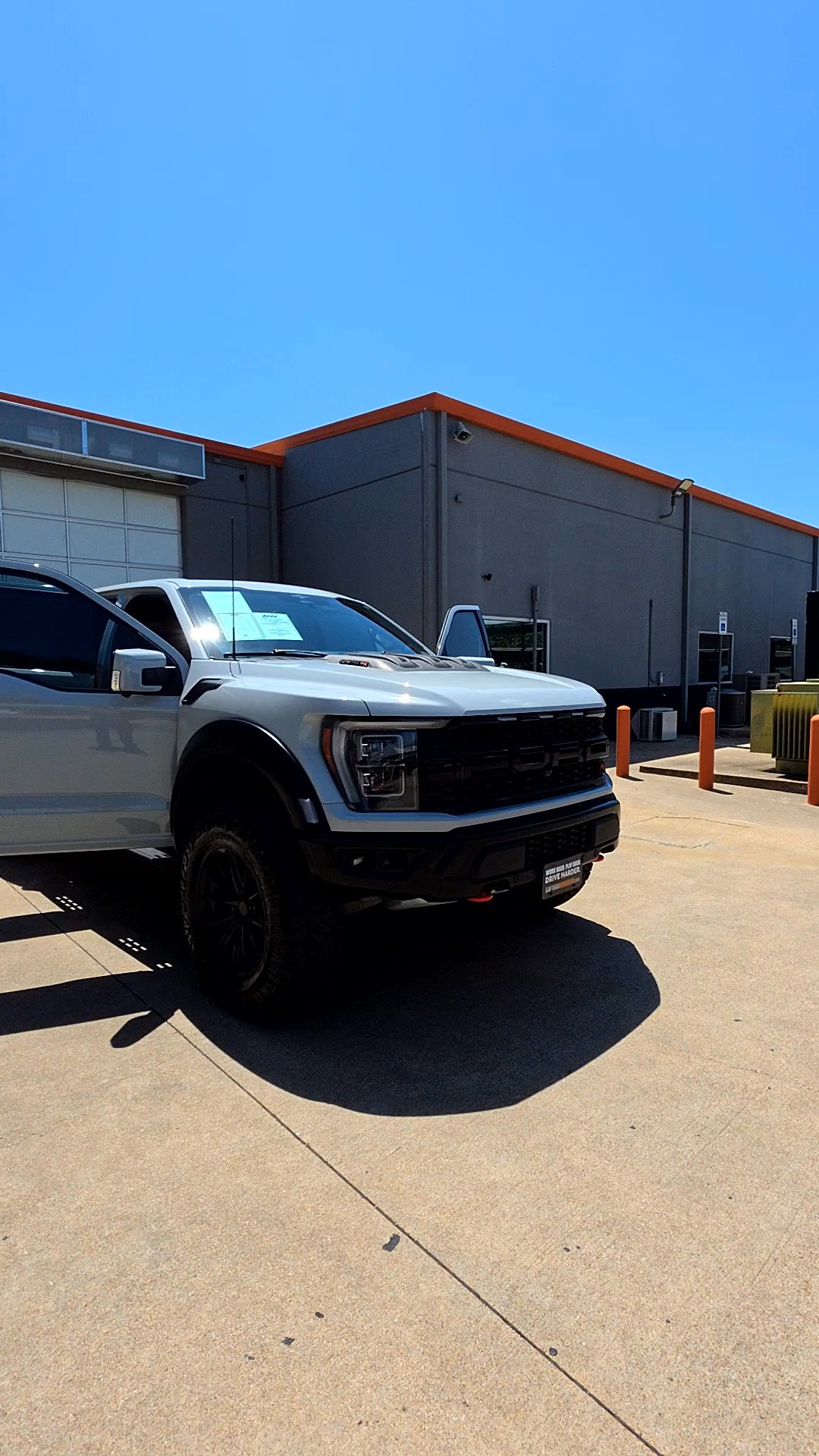 Lifted Trucks - #TX10139A - 2023 Ford F-150 Raptor R SuperCrew
