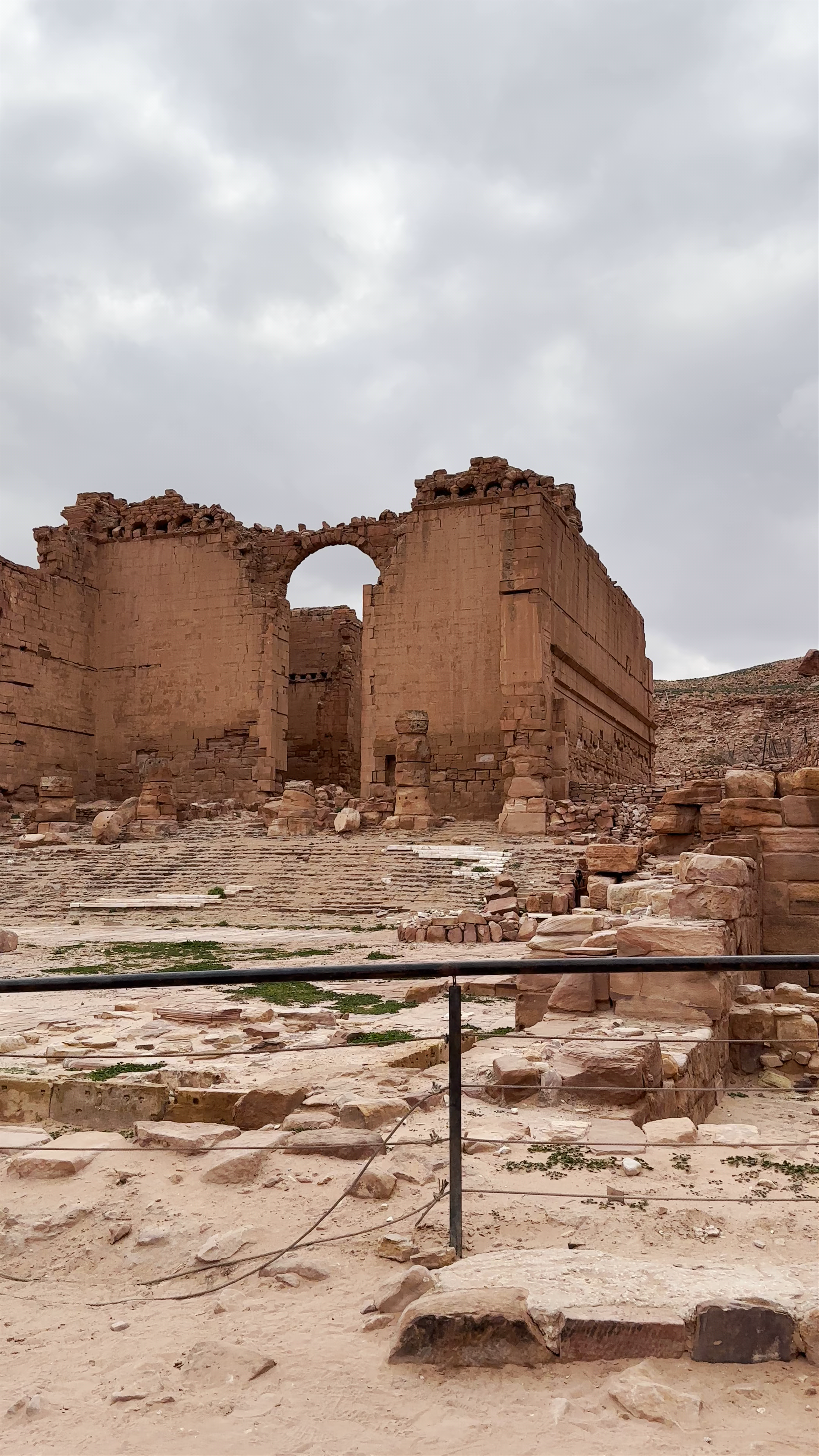 Qasr al-Bint: Ancient Ruins in Uum Sayhoun, Jordan
