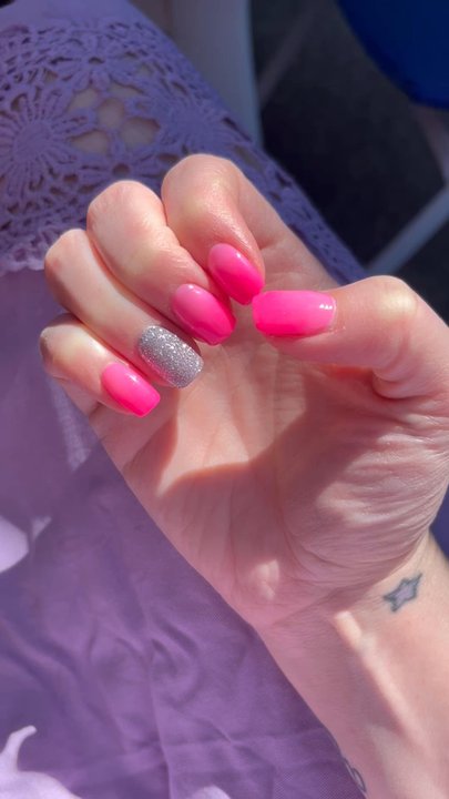 Express Nail Salon - another beautiful set by hannah! - Nail Salons Near Me - Beaverton, Oregon