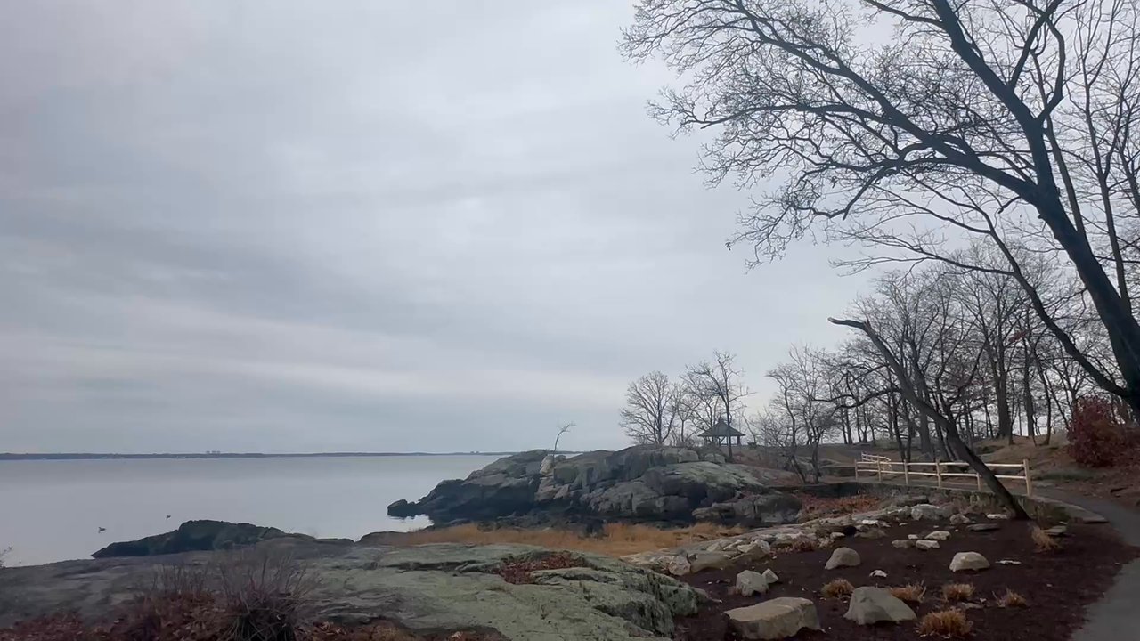 Manor Park & Beach - Parks Near Me - Larchmont, New York