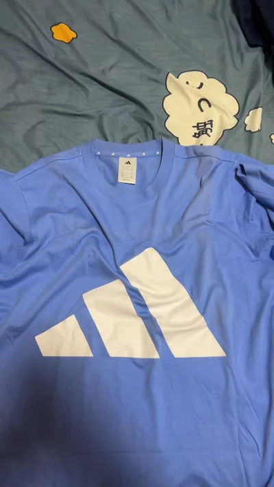 Adidas Graphic T-Shirt image 1