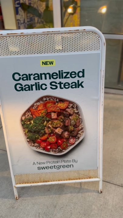 sweetgreen - Walking in - Salad Near Me - Fishers, Indiana