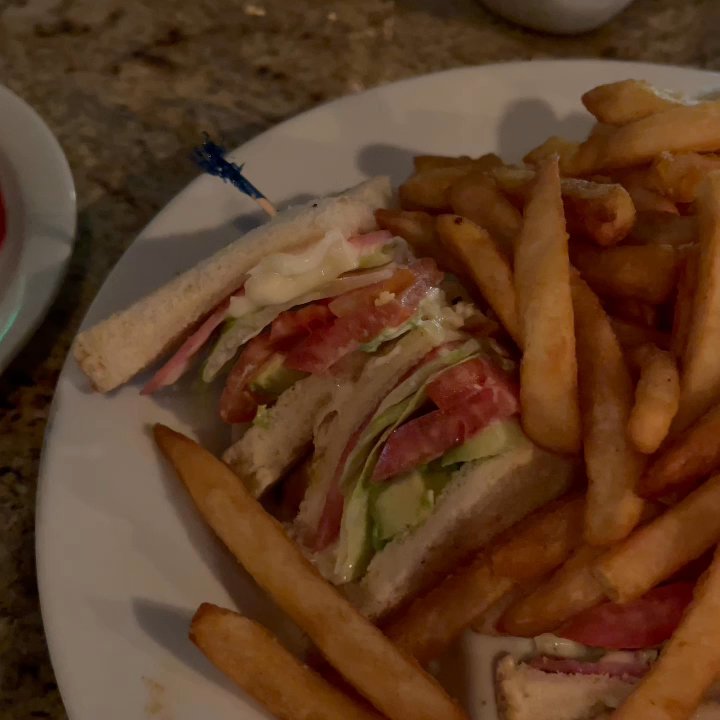 Restaurante Azul - Club Sandwich - Steakhouses Near Me - Tijuana, BCN