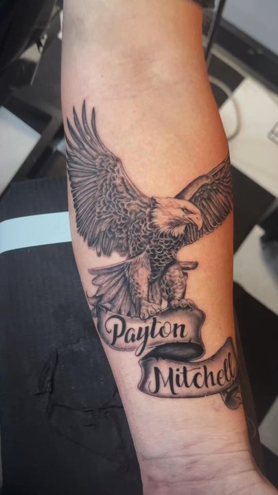 Twisted Tattoo - Eagle with his eagle eyes watching out for my grandkids - Tattoo Near Me - Chicago, Illinois