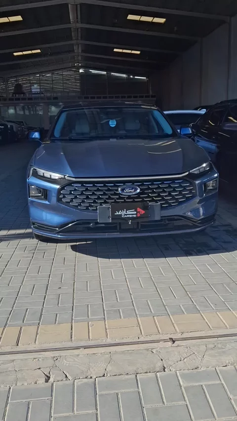 Ford Taurus ترند 2024