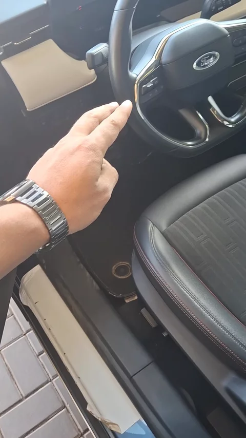 فورد تورس Trend 2024