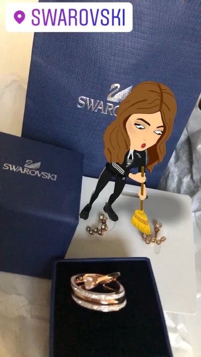 Swarovski - Love Snapchat Lol - Jewelry Near Me - San Ysidro, California