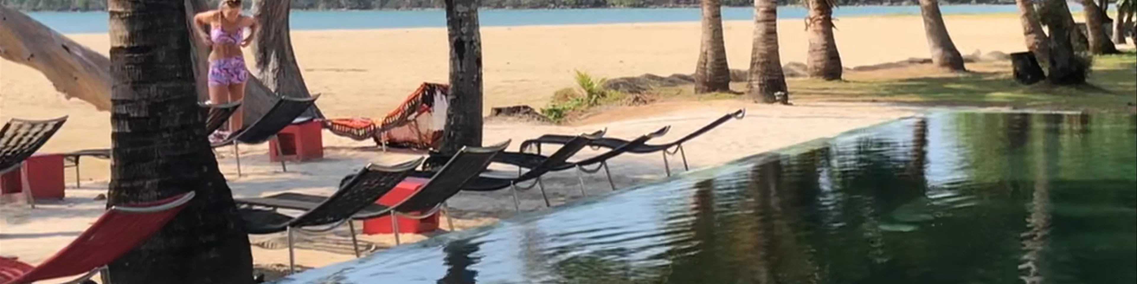 Shambhala Beach Bar & Restaurant