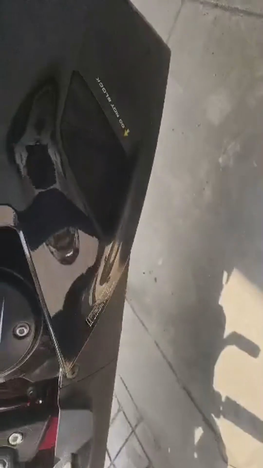 Walk-around video thumbnail