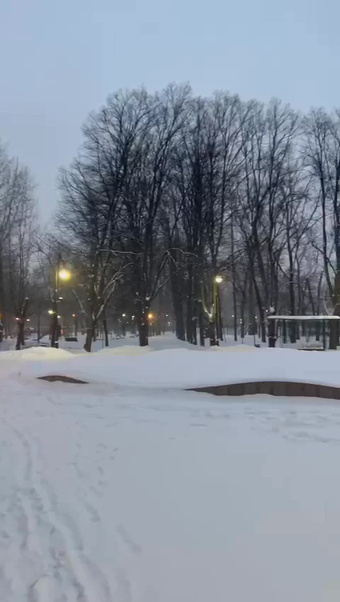 Devichye Polye Square